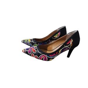 NWOT J. Renee floral embroidered Heels